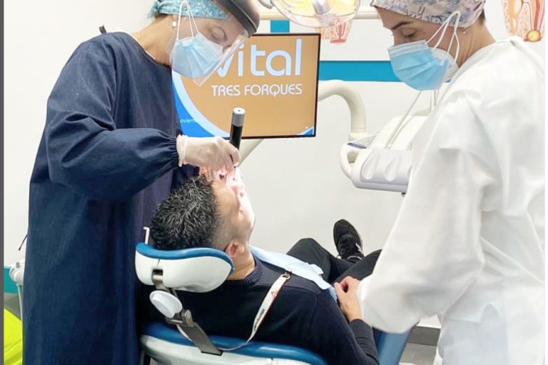 Somos una clínica independiente. 

Trabajamos para nosotros y por la salud de nuestros pacientes.